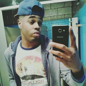 Meet your Posher, Antoine